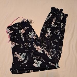 Harry Potter women's small or 4/6 lounge pants pajama jogger has pockets…